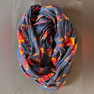 Loft Infinity Foral scarf
